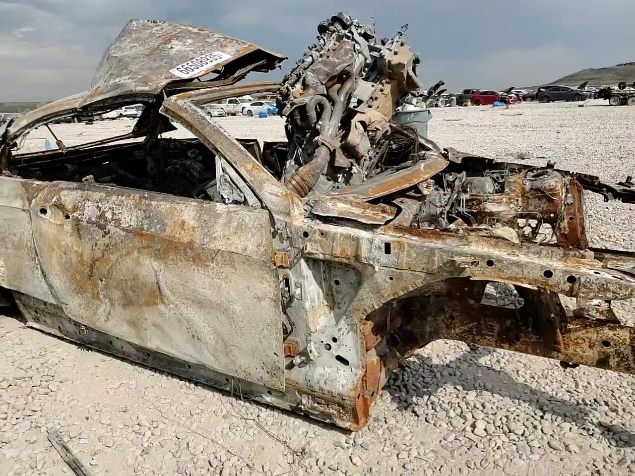 Фото: WBSWL93549P332405