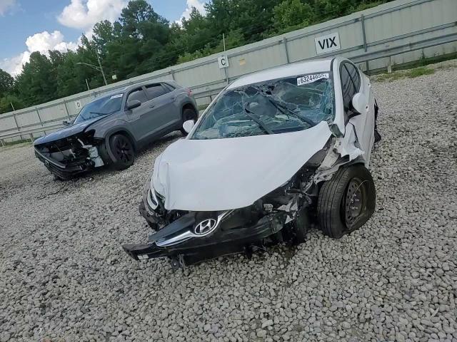 2016 Hyundai Elantra Se VIN: 5NPDH4AE9GH787555 Lot: 63244655
