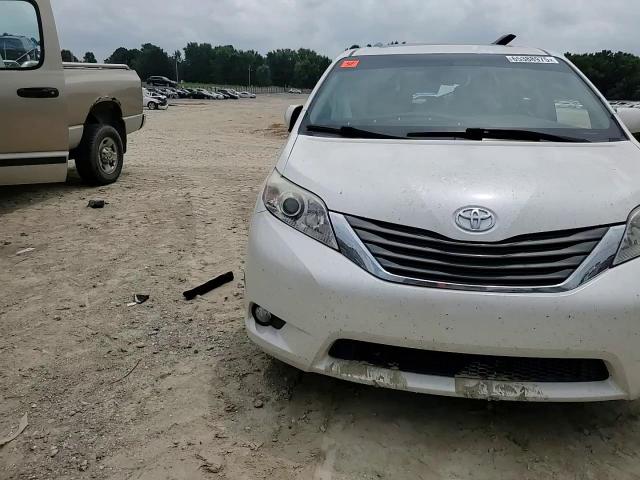 2017 Toyota Sienna Xle VIN: 5TDYZ3DC4HS853721 Lot: 65388975