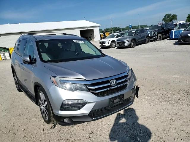 2018 Honda Pilot Touring VIN: 5FNYF6H99JB025070 Lot: 64745825