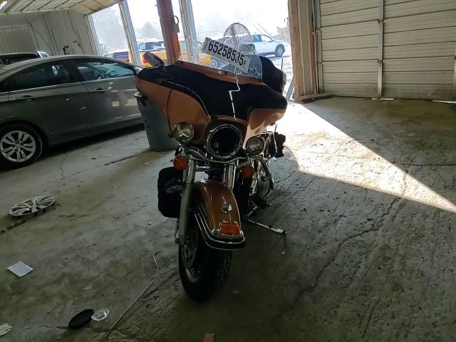 2008 Harley-Davidson Flhtcui 105Th Anniversary Edition VIN: 1HD1FC4418Y627285 Lot: 86307675