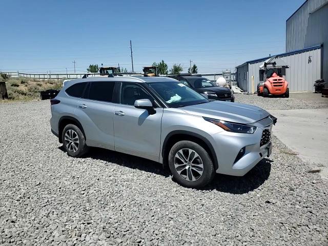 2024 Toyota Highlander Le VIN: 5TDKDRBH9RS542065 Lot: 64441605