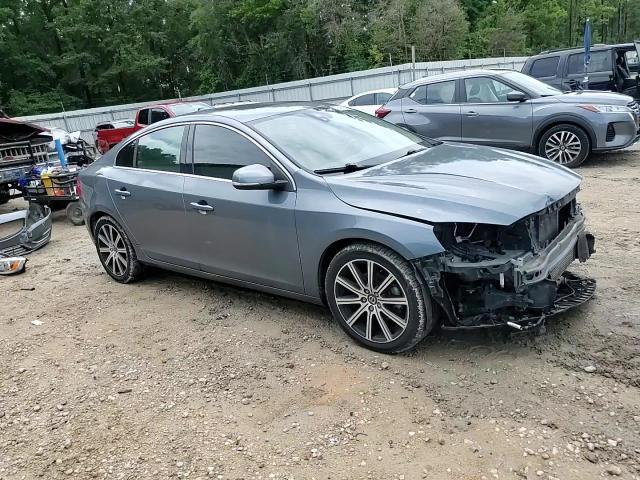2017 Volvo S60 Premier VIN: LYV402HK0HB139000 Lot: 64852085
