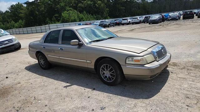 2006 Mercury Grand Marquis Gs VIN: 2MEFM74V06X632339 Lot: 64405325