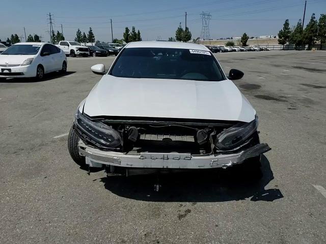 2022 Honda Accord Sport VIN: 1HGCV1F37NA033098 Lot: 64962925