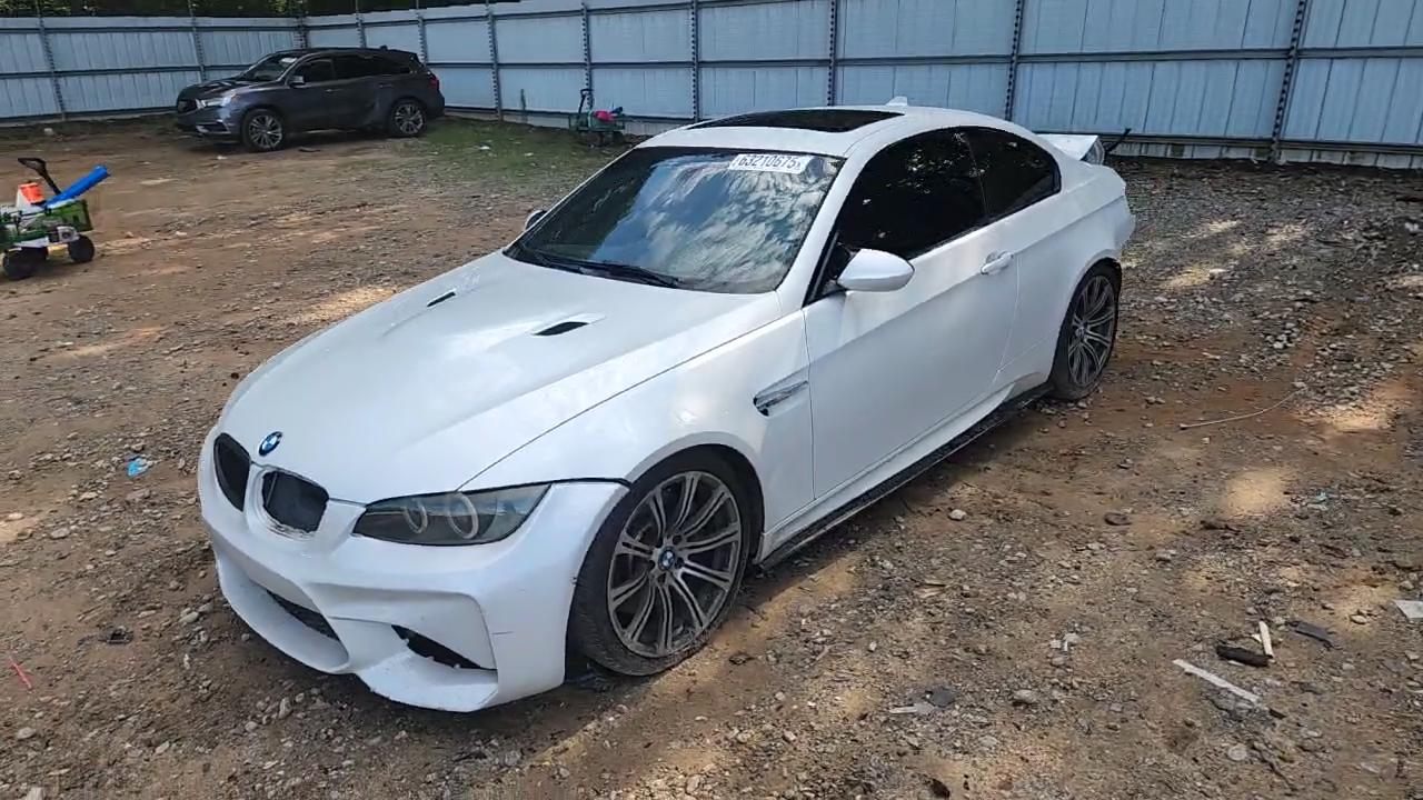 Фото: WBSKG9C57BE645808