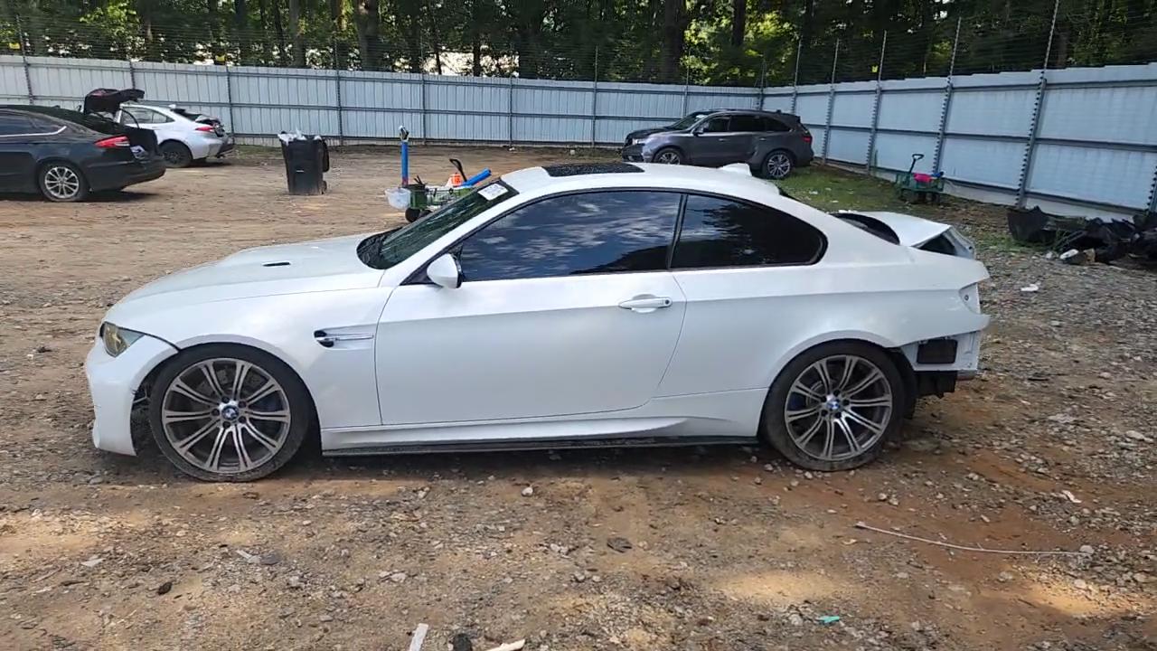 Фото: WBSKG9C57BE645808