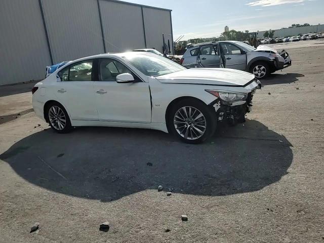 2018 Infiniti Q50 Luxe VIN: JN1EV7AP7JM365820 Lot: 63188895