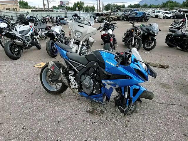 2024 Suzuki Gsx800 F VIN: JS1EM13B6R7102124 Lot: 63694785