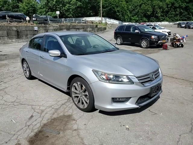2014 Honda Accord Sport VIN: 1HGCR2F5XEA090097 Lot: 65260185