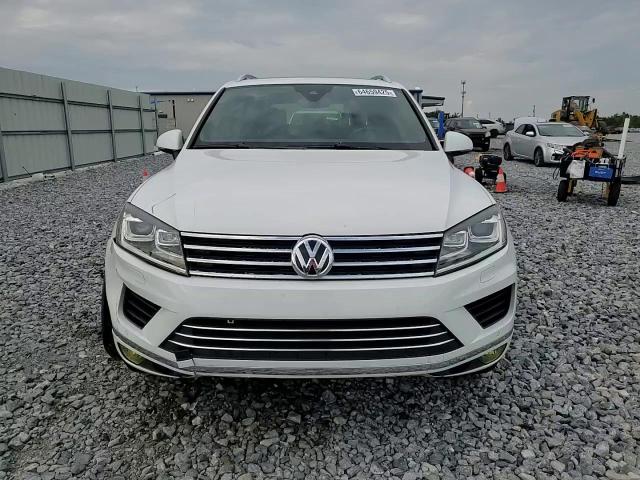 2017 Volkswagen Touareg Wolfsburg VIN: WVGRF7BP1HD005538 Lot: 64659425