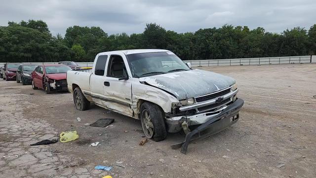2000 Chevrolet Silverado C1500 VIN: 2GCEC19T2Y1283050 Lot: 65176535
