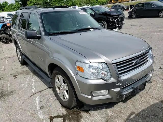 2008 Ford Explorer Xlt VIN: 1FMEU73E98UA55279 Lot: 65356435