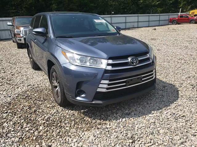 2019 Toyota Highlander Le VIN: 5TDBZRFH0KS722102 Lot: 66678935