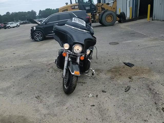 2008 Harley-Davidson Flhtcui VIN: 1HD1FC4118Y695530 Lot: 63799965