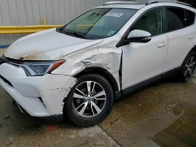 2017 Toyota Rav4 Xle VIN: JTMWFREV0HD102825 Lot: 66922795