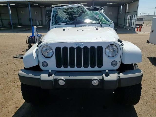 2014 Jeep Wrangler Unlimited Rubicon VIN: 1C4BJWFG4EL195832 Lot: 65638745