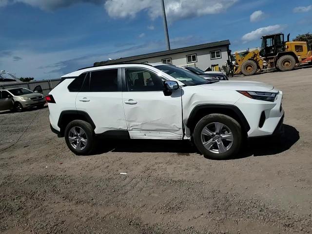 2022 Toyota Rav4 Xle VIN: JTMW1RFVXNJ024435 Lot: 65465325