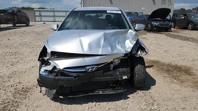 2015 Hyundai Accent Gls VIN: KMHCU5AE6FU205697 Lot: 63021735