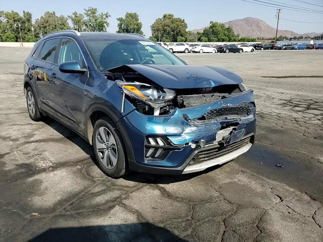 2021 Kia Niro Lx VIN: KNDCB3LC5M5471889 Lot: 64786625