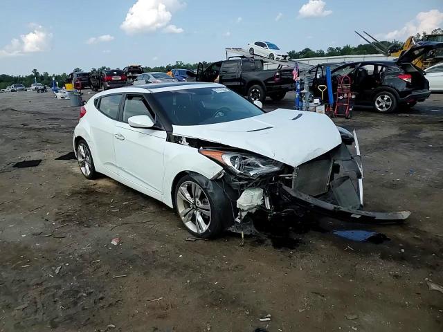2013 Hyundai Veloster VIN: KMHTC6AD7DU156619 Lot: 65737355