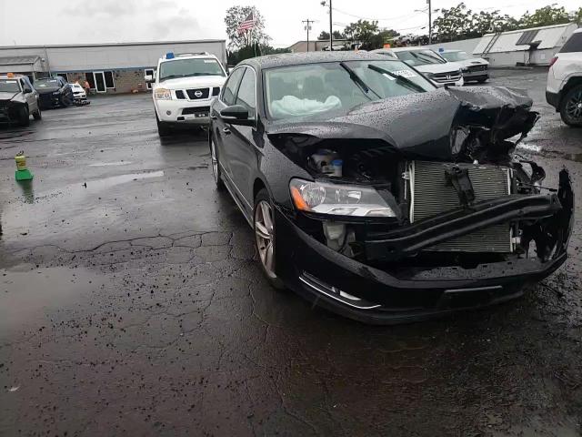 2015 Volkswagen Passat Sel VIN: 1VWCM7A35FC019568 Lot: 63921165