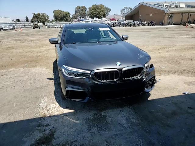 2018 BMW M550Xi VIN: WBAJB9C57JB286295 Lot: 64619385