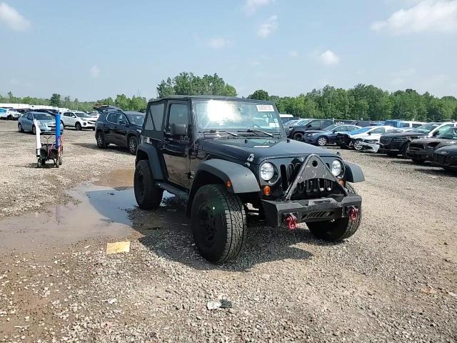 2013 Jeep Wrangler Sport VIN: 1C4GJWAG4DL530812 Lot: 64058135