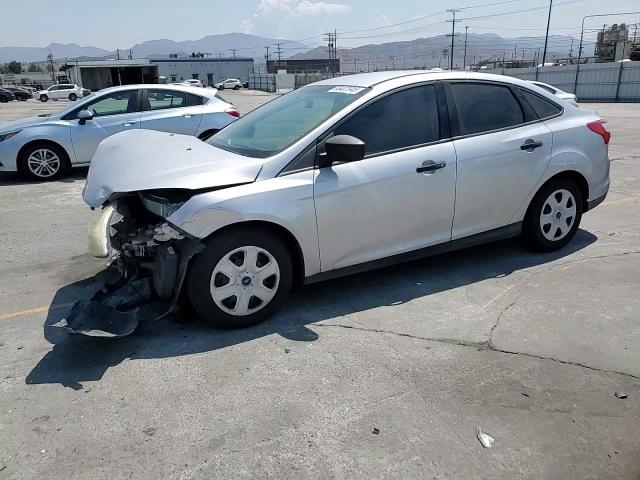 2013 Ford Focus S VIN: 1FADP3E26DL235764 Lot: 65407945