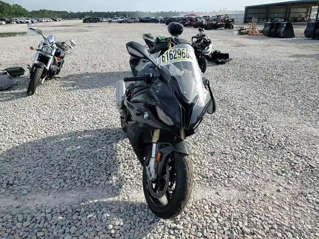 2022 BMW S 1000 Rr VIN: WB10E230XN6F17545 Lot: 61629685