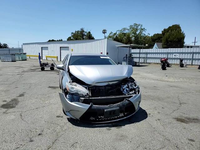 2016 Toyota Camry Le VIN: 4T1BF1FKXGU205054 Lot: 65070455