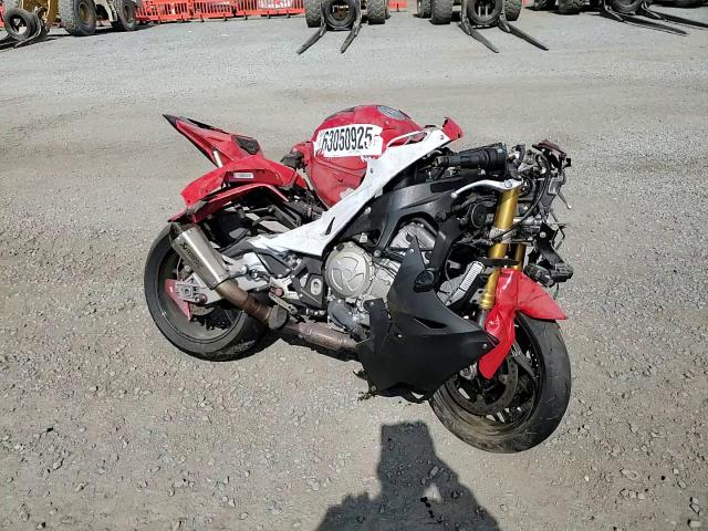 2015 BMW S 1000 Rr VIN: WB10D2104FZ352031 Lot: 63050925