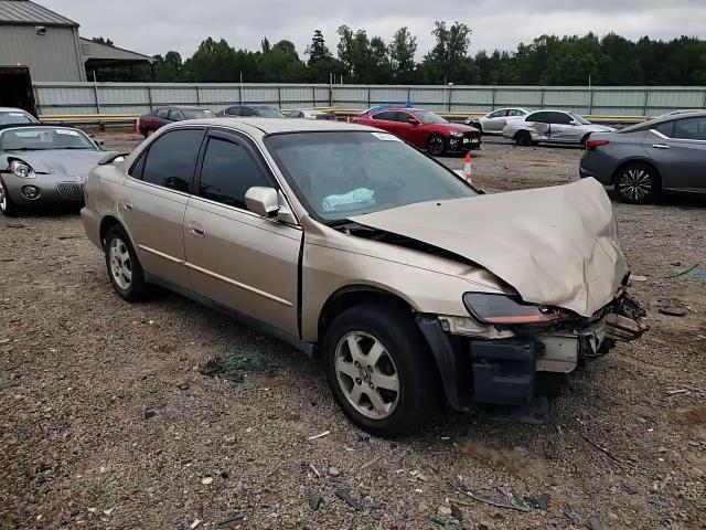 2000 Honda Accord Se VIN: 1HGCG6696YA087444 Lot: 64723955