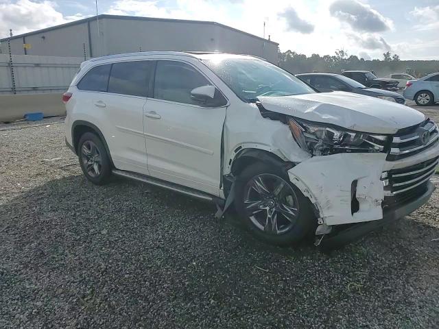 2018 Toyota Highlander Limited VIN: 5TDYZRFH6JS248603 Lot: 64805275