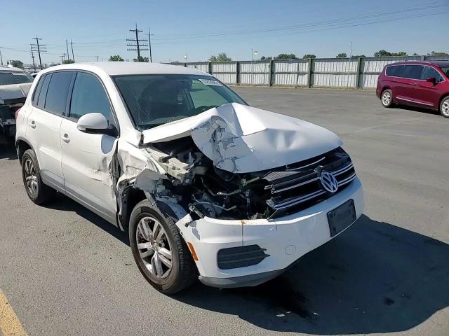 2014 Volkswagen Tiguan S VIN: WVGAV3AX9EW502041 Lot: 63253045
