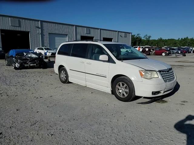 2010 Chrysler Town & Country Touring VIN: 2A4RR5D17AR129917 Lot: 65855035