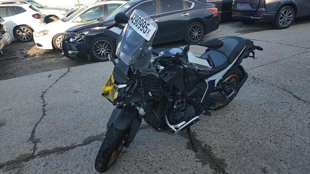 2024 BMW R 1300 Gs VIN: WB10M2305R6J13851 Lot: 64290995