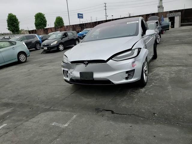 2017 Tesla Model X VIN: 5YJXCAE20HF061156 Lot: 64602955