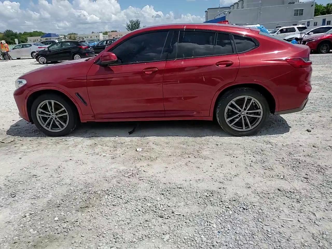 Фото: 5UX2V1C03L9D42099