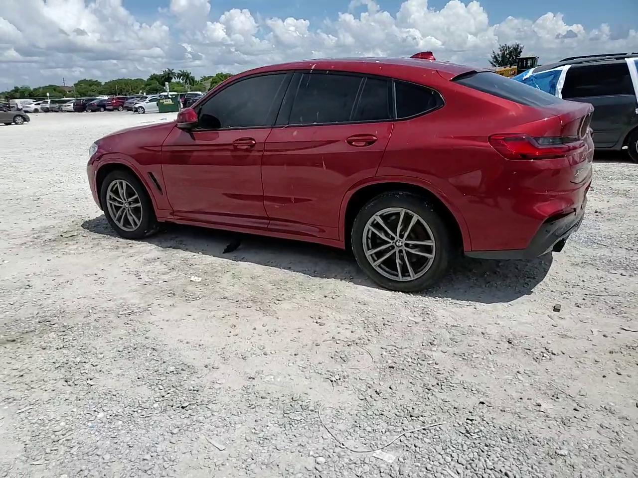 Фото: 5UX2V1C03L9D42099