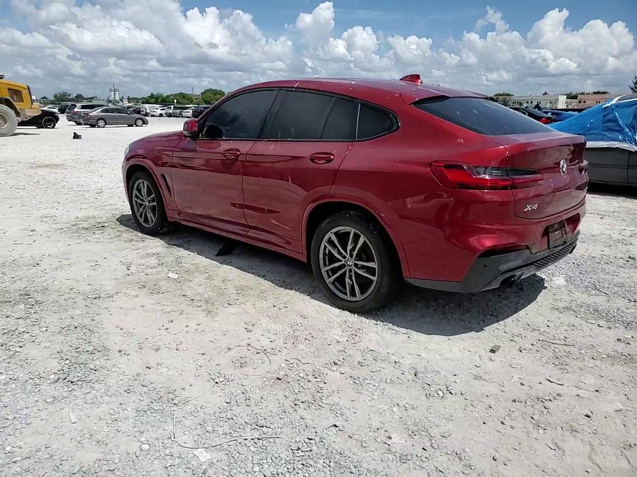 Фото: 5UX2V1C03L9D42099