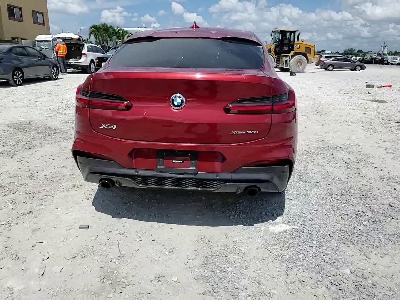 Фото: 5UX2V1C03L9D42099