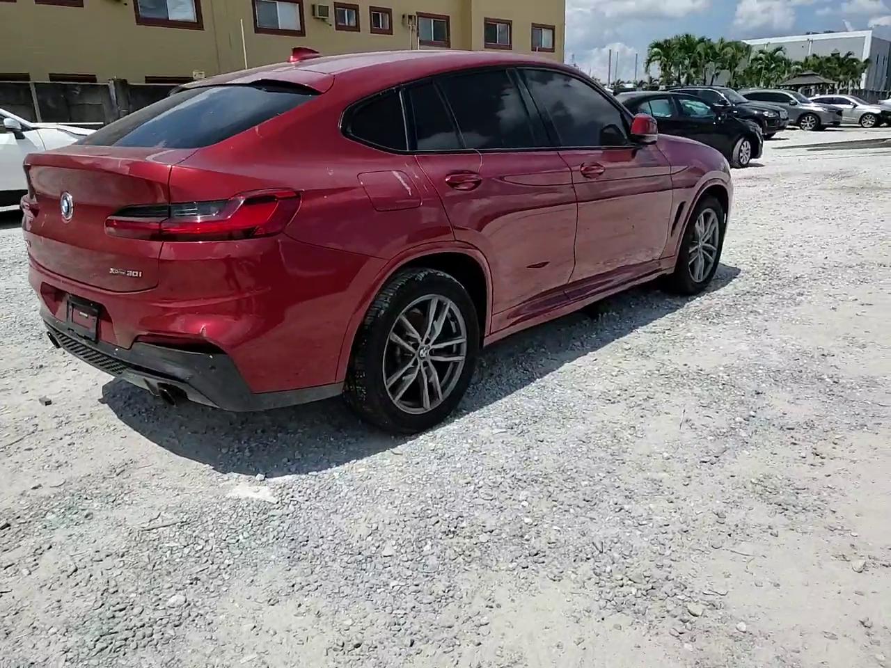 Фото: 5UX2V1C03L9D42099