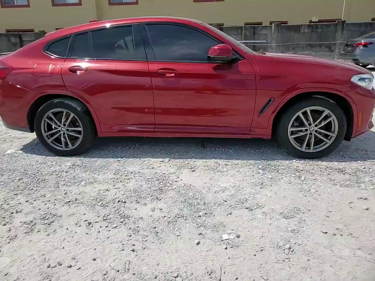 Фото: 5UX2V1C03L9D42099