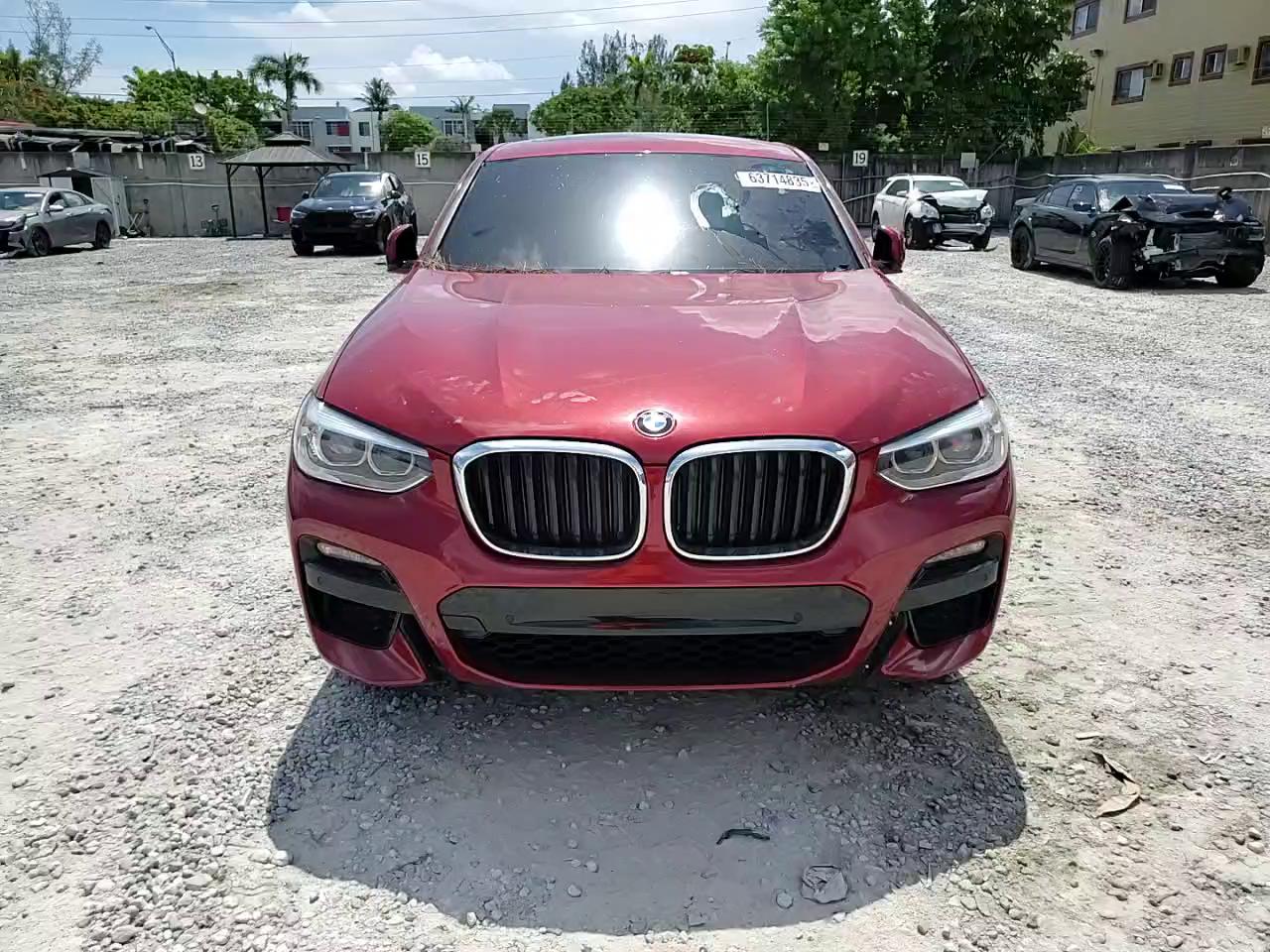 Фото: 5UX2V1C03L9D42099