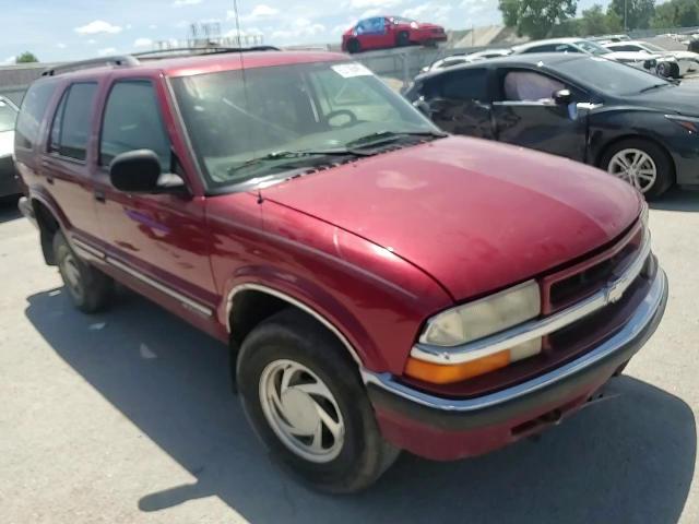 1998 Chevrolet Blazer VIN: 1GNDT13W7W2160265 Lot: 63106495
