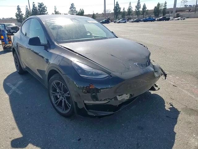 2025 Tesla Model Y VIN: 7SAYGDEE1SF278763 Lot: 63344295
