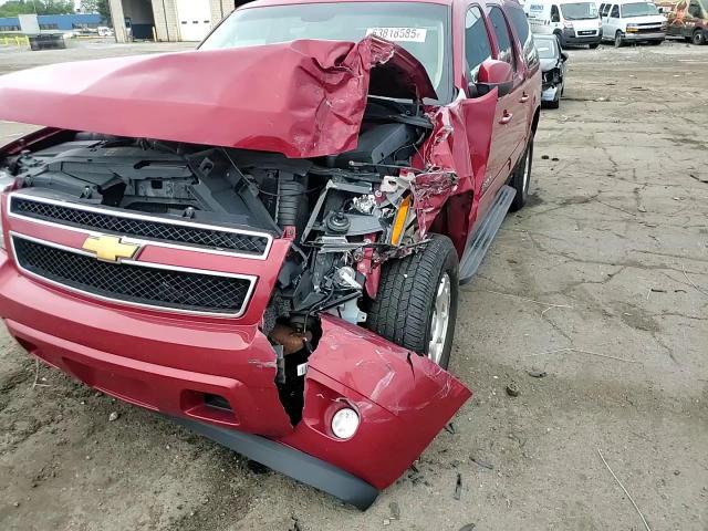 2013 Chevrolet Suburban C1500 Lt VIN: 1GNSCJE08DR367686 Lot: 63818585