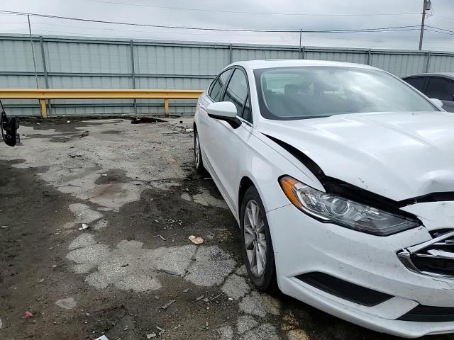2017 Ford Fusion Se VIN: 3FA6P0H7XHR149055 Lot: 65228025