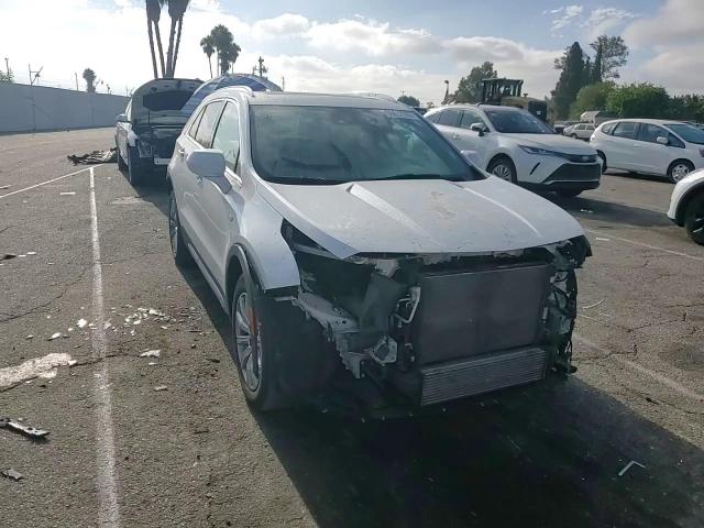 2019 Cadillac Xt4 Premium Luxury VIN: 1GYFZDR49KF146470 Lot: 66012165